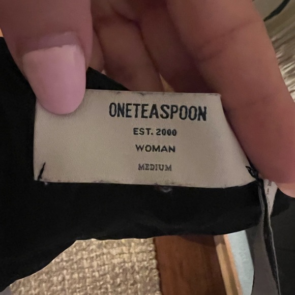 One Teaspoon Frayed Hem blouse - Picture 4 of 5